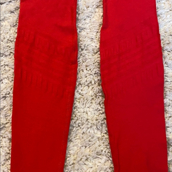 Free People Movement Red Gone Adrift Leggings lg - Picture 10 of 13